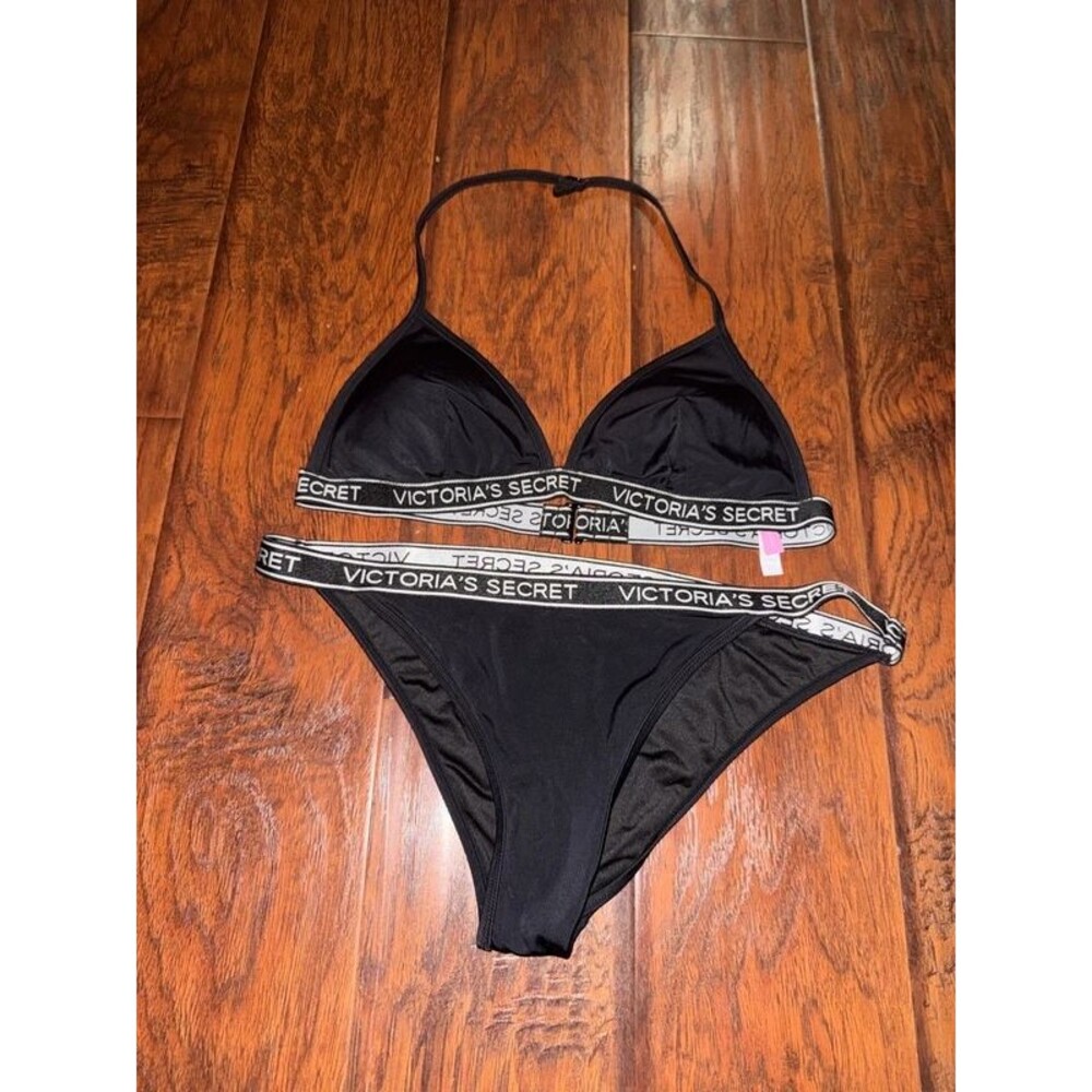 Victoria’s Secret woman size large bikini set